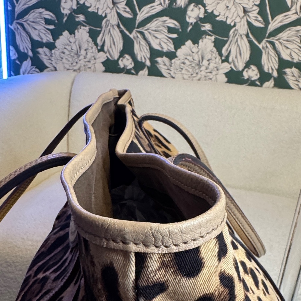 Dolce & Gabbana Leopard Print Tote in Brown and Black with Gold Trim - Picture 8 of 14